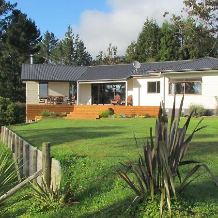 Rolling Hills Country Stay B&B ตาอูรังกา ภายนอก รูปภาพ
