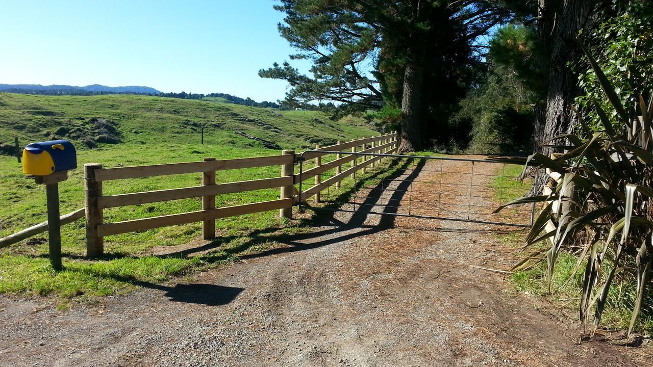 Rolling Hills Country Stay B&B ตาอูรังกา ภายนอก รูปภาพ
